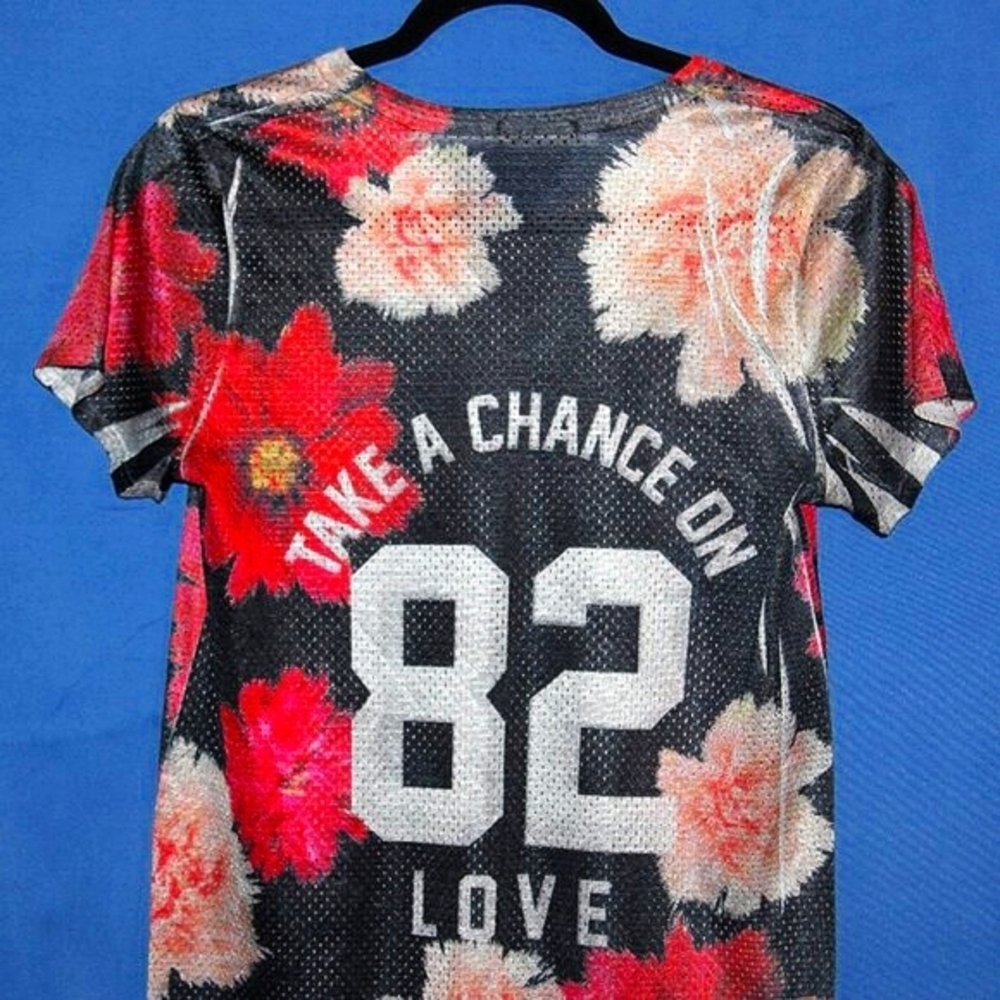 Love J "Take A Chance On Love" Floral Jersey Top - Women's Size M - Black Multic